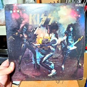 Vintage  1975 KISS double  album